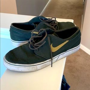 Nike janoski